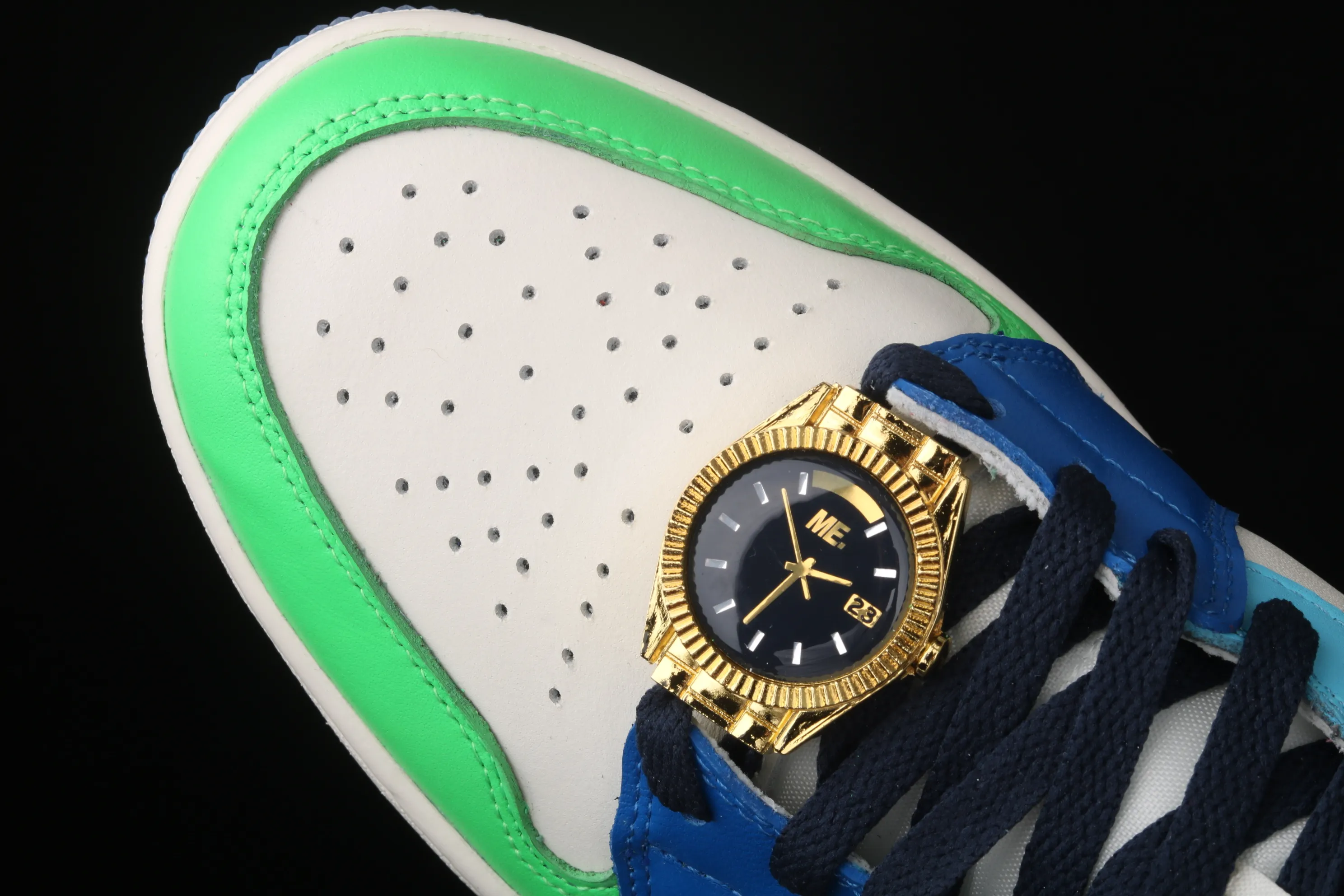 All categories Air Jordan Jordan series basketball shoes Air Jordan 1 Mid different versions Melody Ehsani x Air Jordan 1 Mid "Fearless" AJ1 Joe 1 watch orange and green mandarin duck CQ7629-100